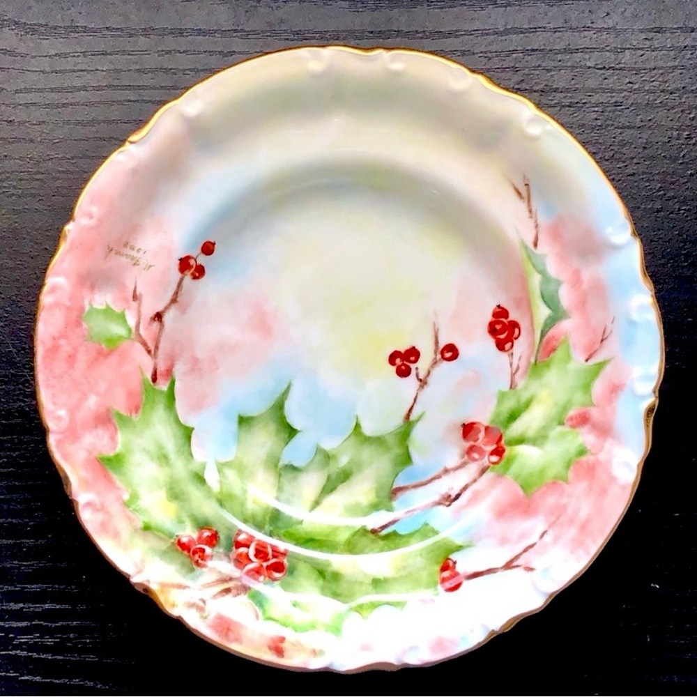 Vintage 1988 Christmas Holly and Berry Scalloped Footed Bowl Signed M. Franck